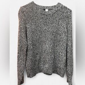 H&M Monochrome Knit Black and White Normcore classic lightweight sweater
